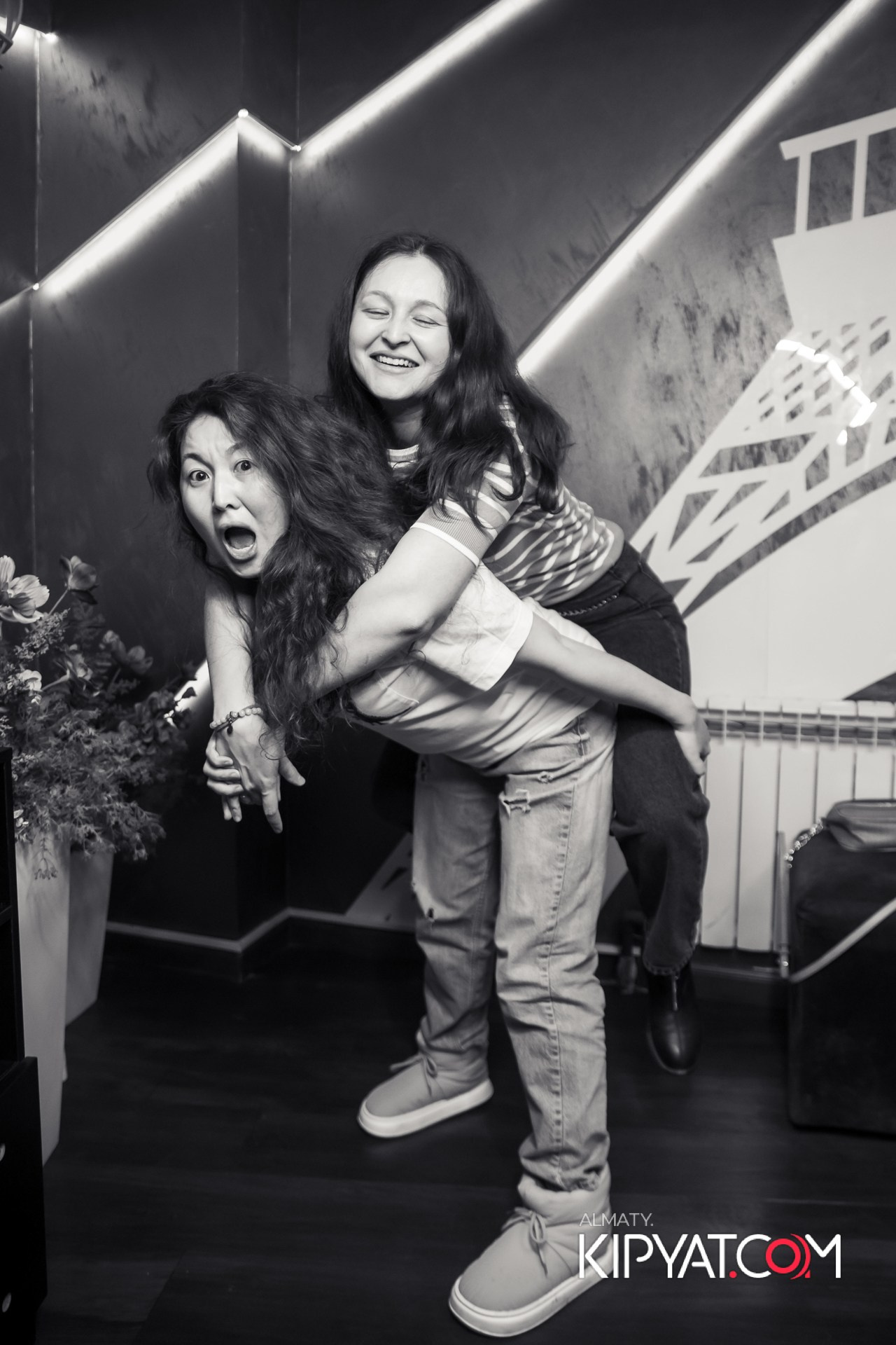 УХО И МЕДВЕДЬ НА САИНА. КИПЯТКОМ АЛМАТЫ!