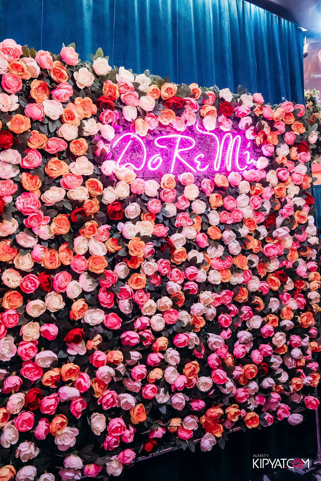 КАРАОКЕ DO RE MI. КИПЯТКОМ АЛМАТЫ!