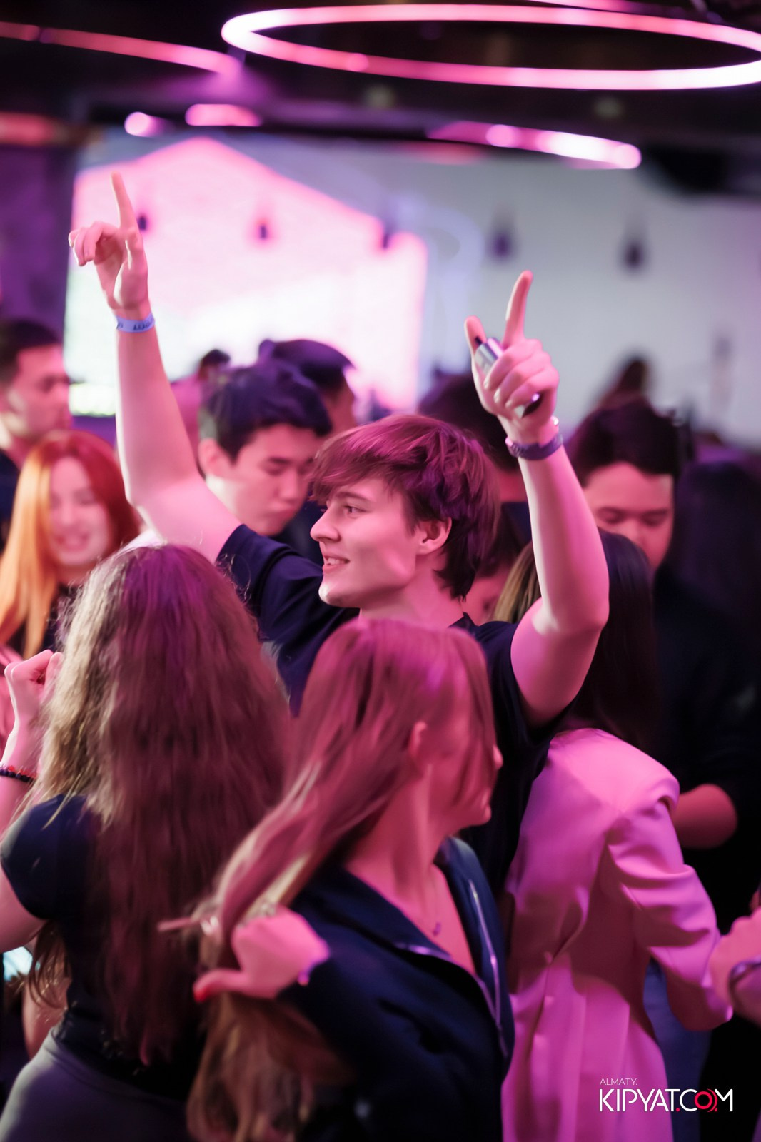 EVENT BAR. КИПЯТКОМ АЛМАТЫ!