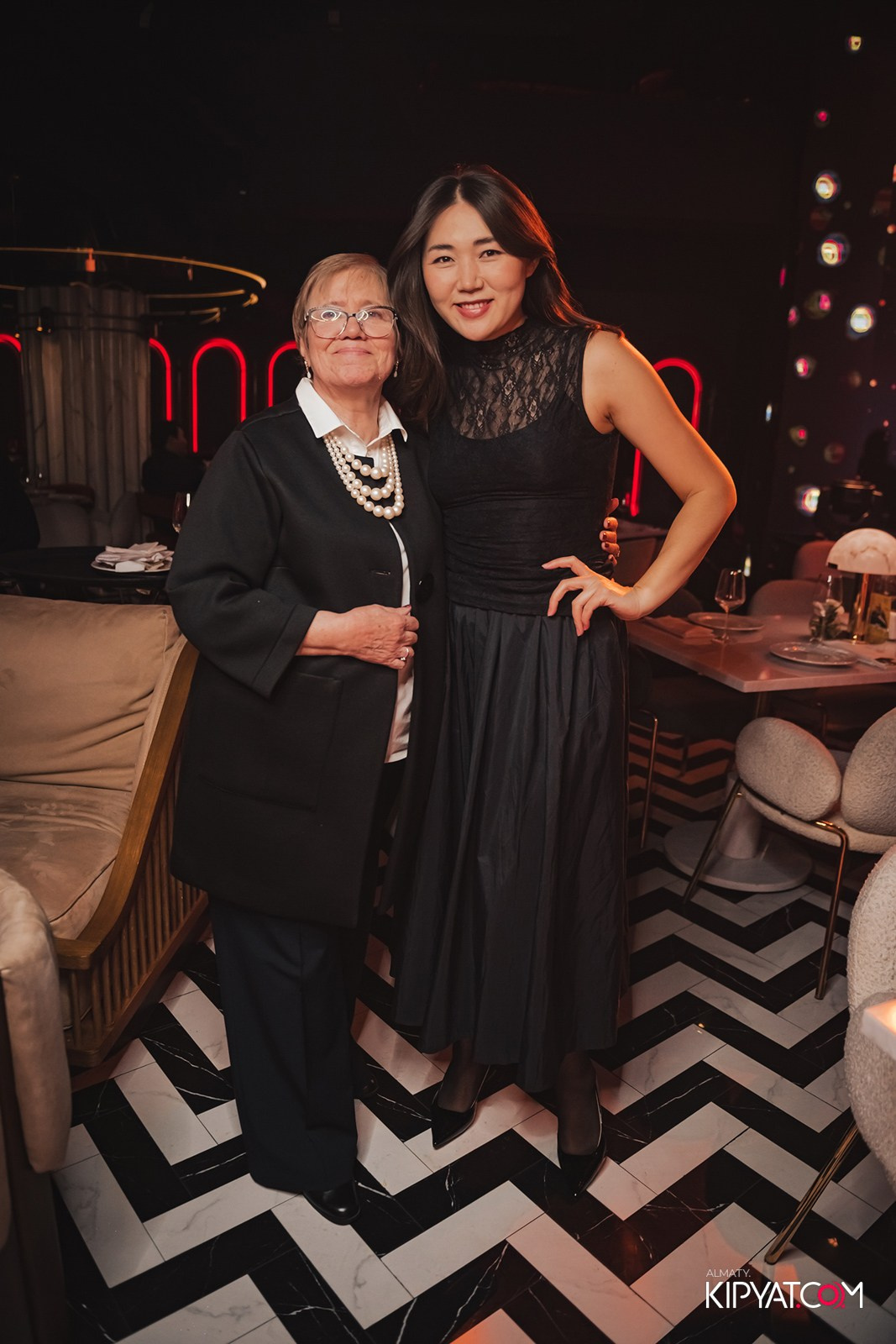 QUEEN. КИПЯТКОМ АЛМАТЫ!