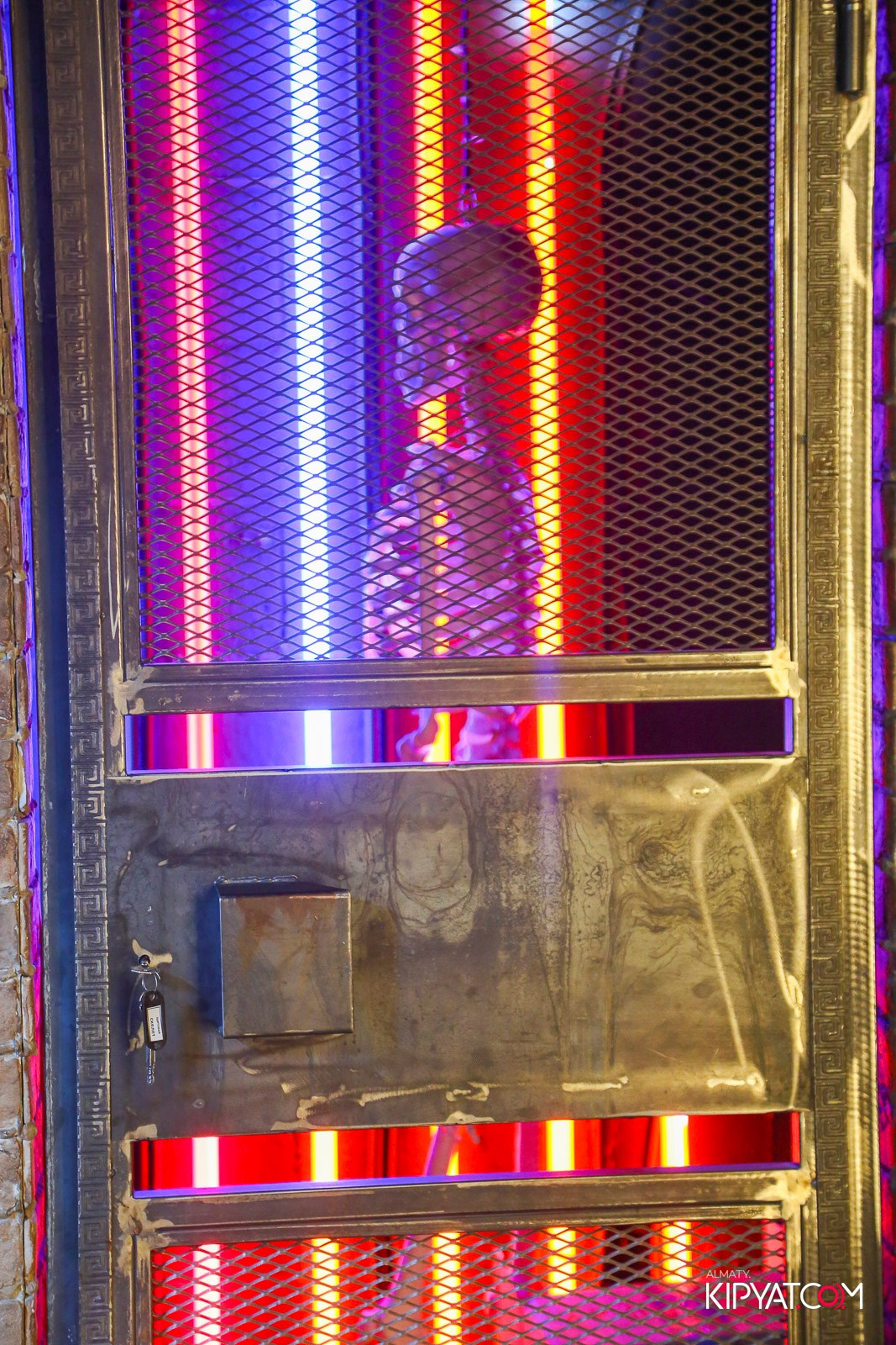 SPACE KARAOKE BAR. КИПЯТКОМ АЛМАТЫ! Фотосъемка мероприятий в Алматы