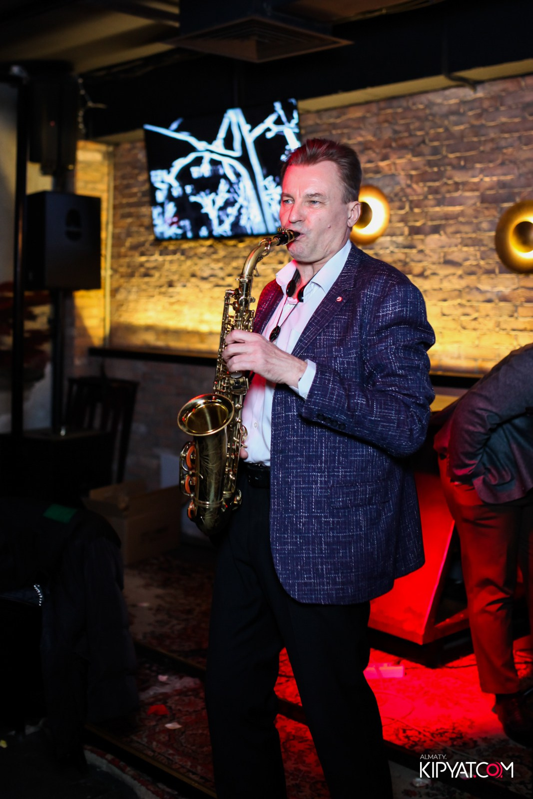 SPACE KARAOKE BAR. КИПЯТКОМ АЛМАТЫ!