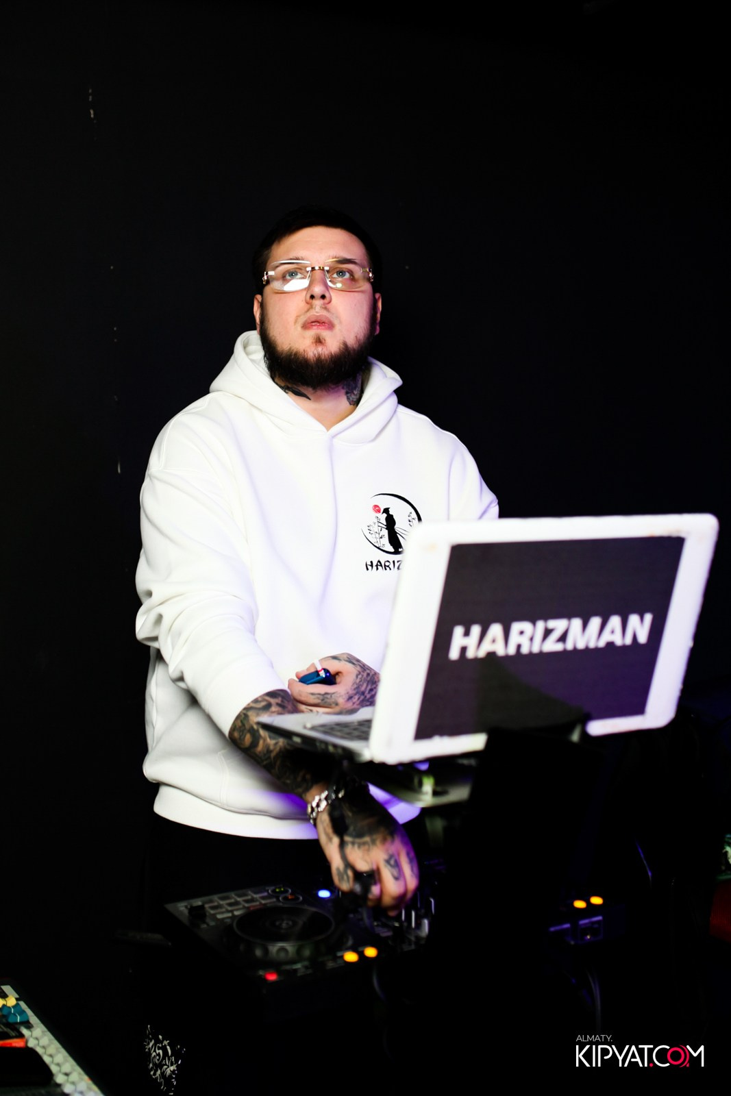 ГРИЛЬ-БАР ШАШЛЫКОFF. КИПЯТКОМ АЛМАТЫ!