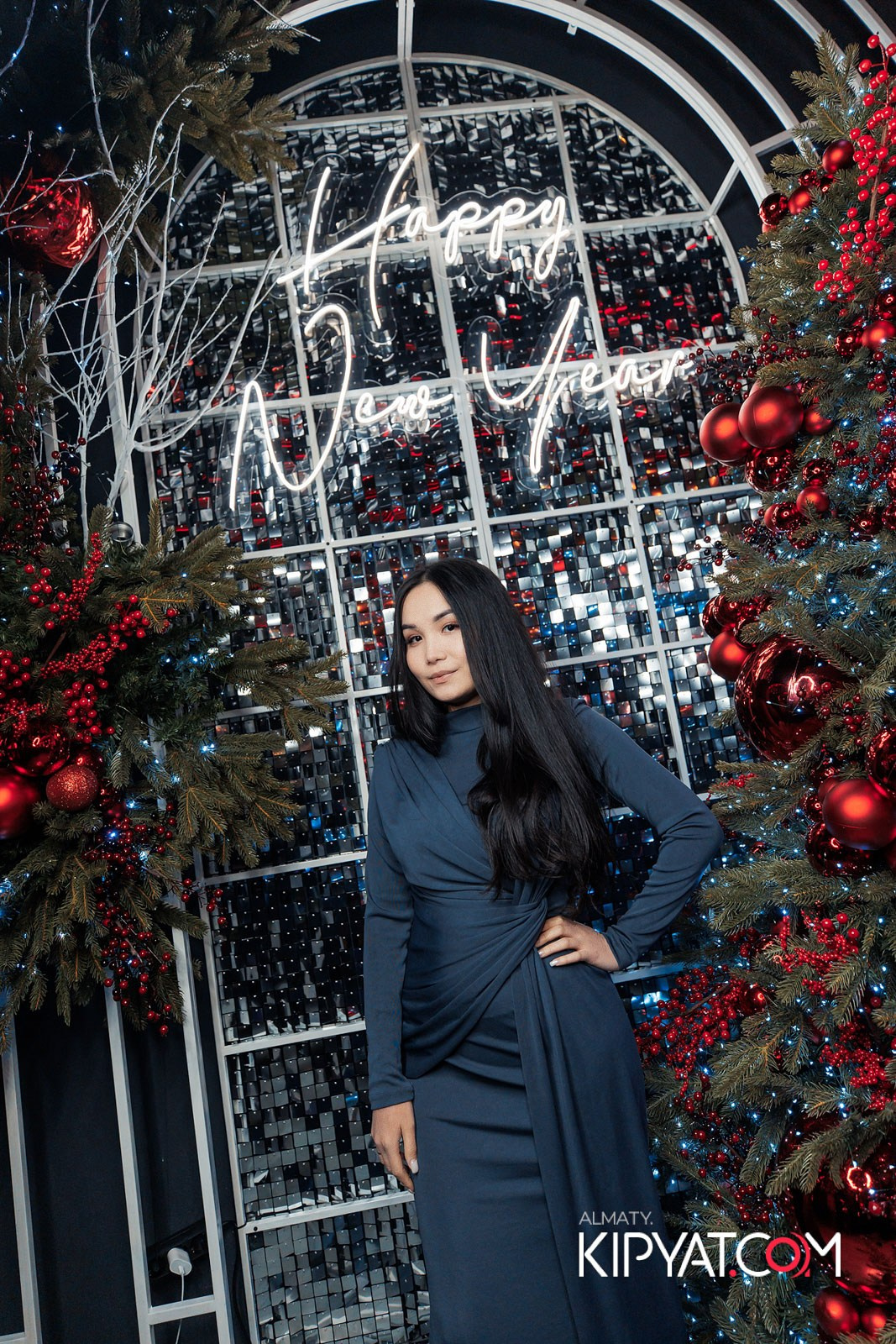 FRIENDS BAR & TERRACE. КИПЯТКОМ АЛМАТЫ!