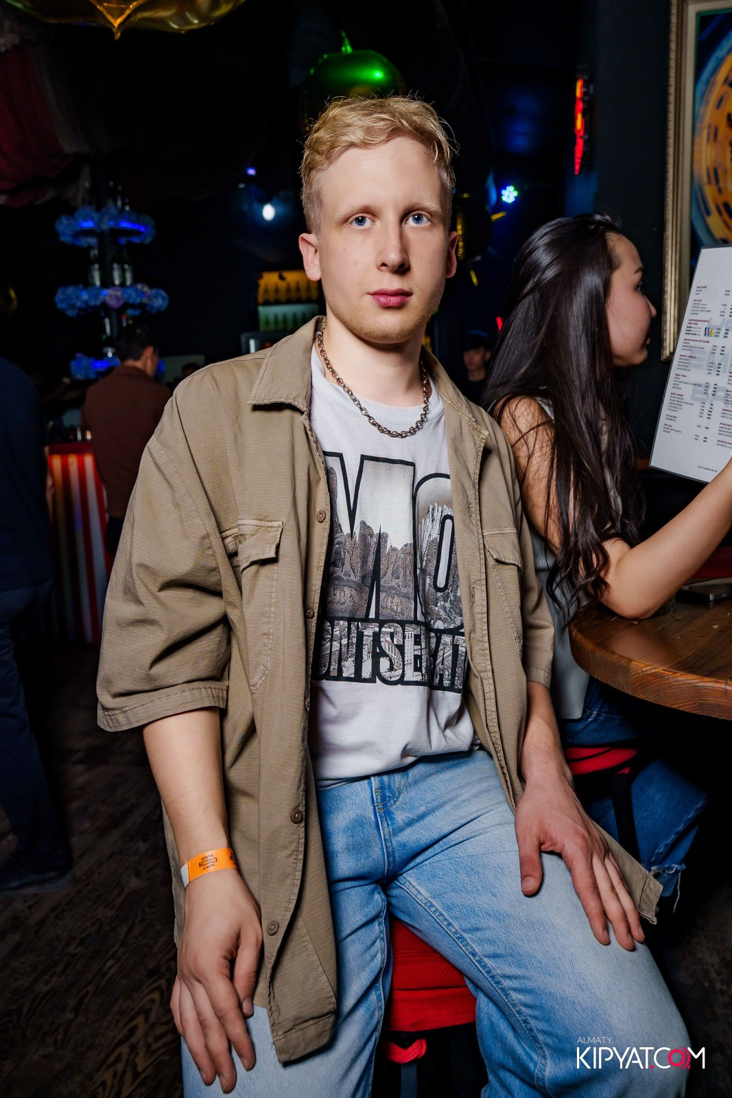 UYAT EMES BAR. КИПЯТКОМ АЛМАТЫ!