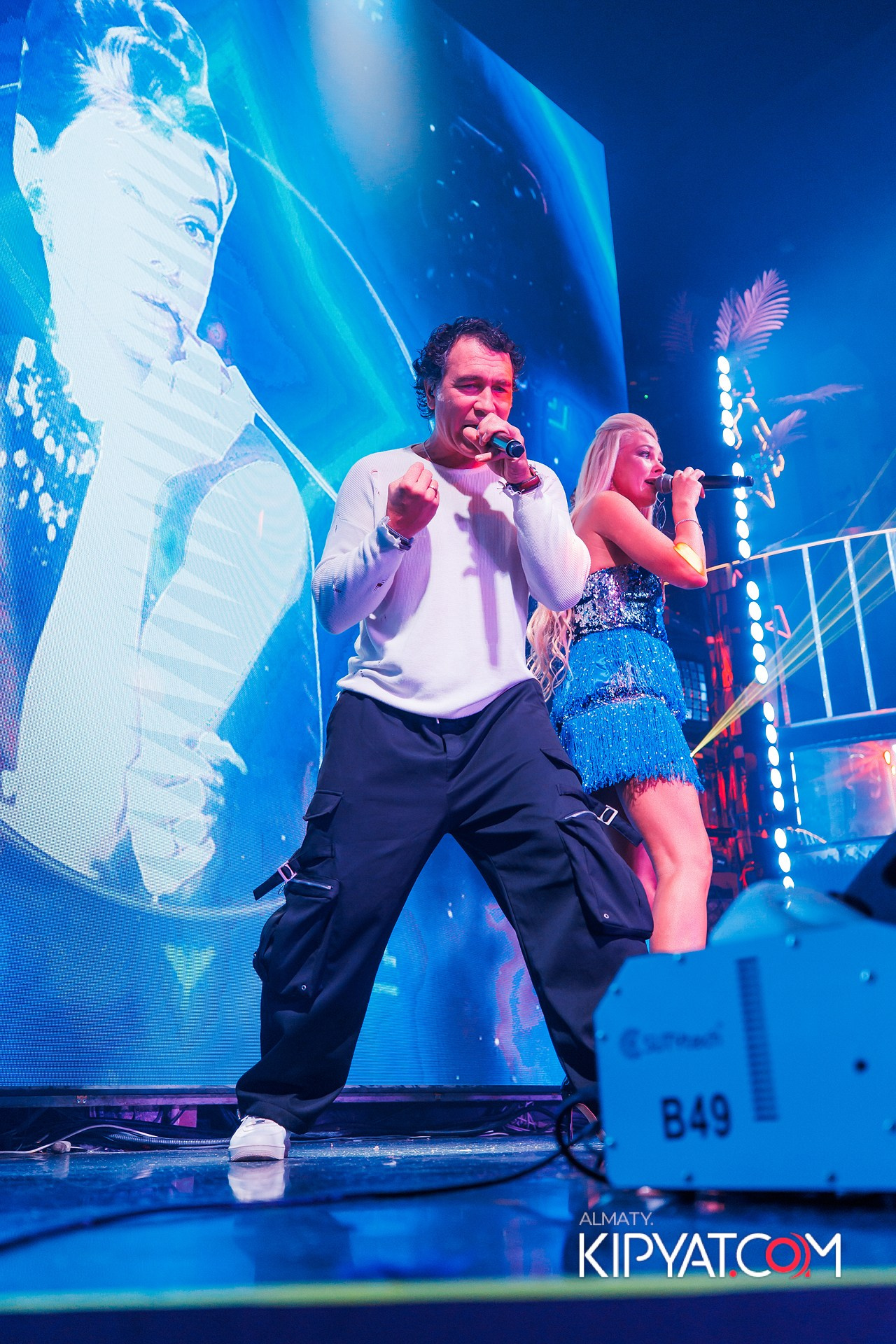 КОНЦЕРТ ГРУППЫ HIFI SANTA BARBARA. КИПЯТКОМ АЛМАТЫ!