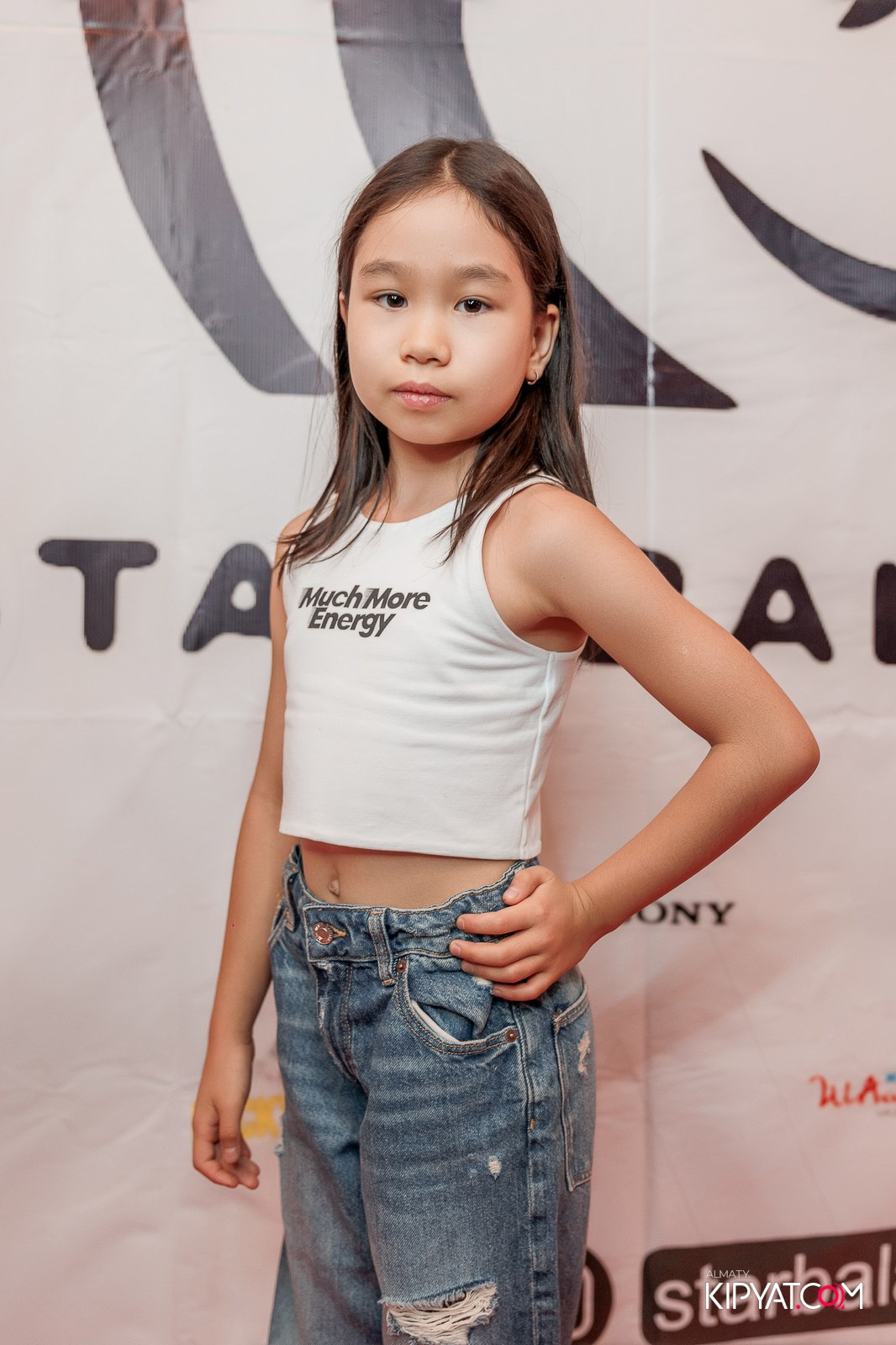 ПРЕЗЕНТАЦИЯ 10 ГРУППЫ КИНОПРОЕКТА STARBALALAR. КИПЯТКОМ АЛМАТЫ!