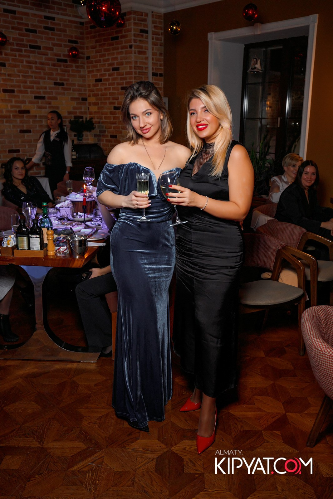 ZIYAFET STEAK HOUSE. КИПЯТКОМ АЛМАТЫ!