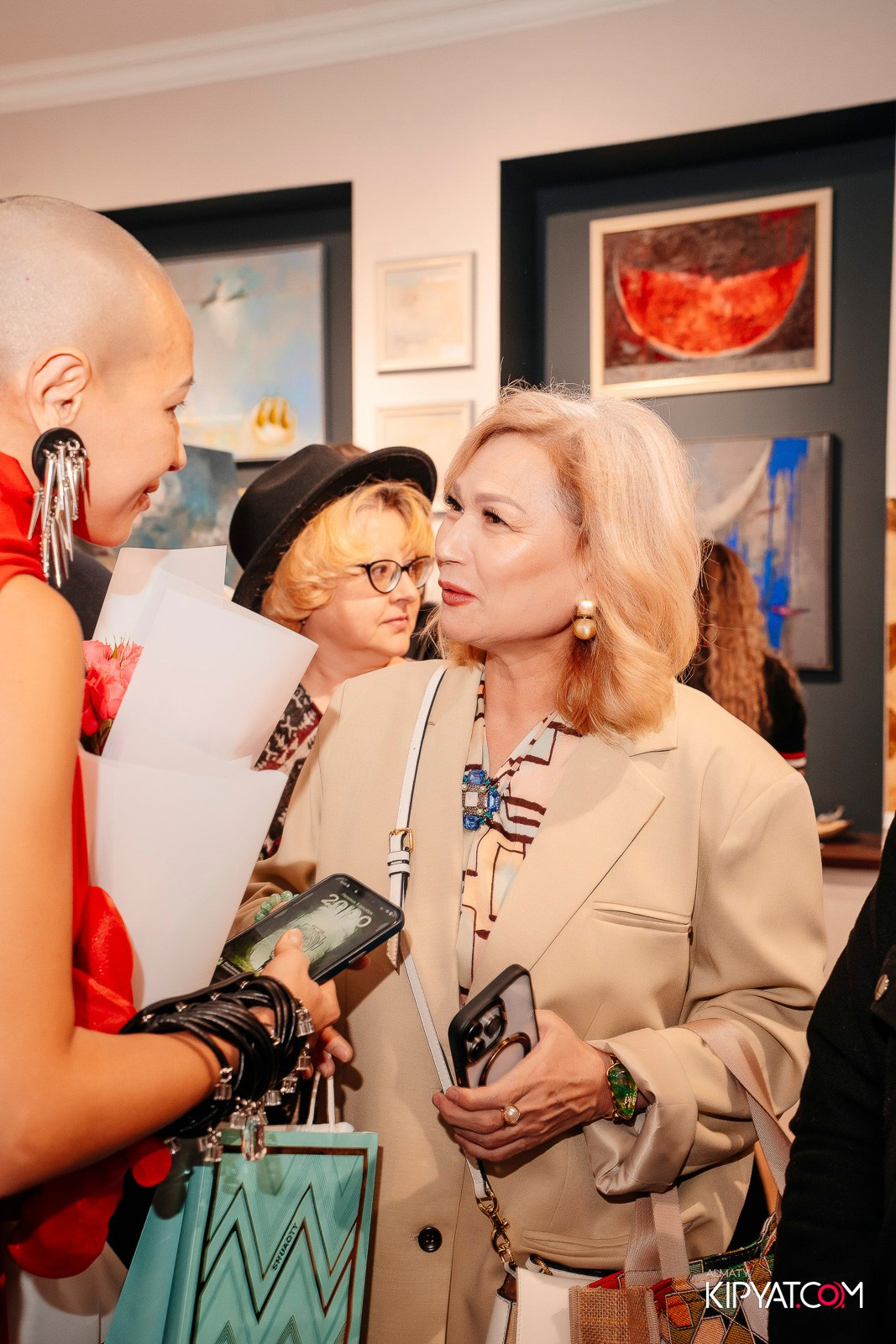 ОТКРЫТИЕ ХУДОЖЕСТВЕННОЙ ГАЛЕРЕИ ETNA ART LAB. КИПЯТКОМ АЛМАТЫ! Фотосъемка мероприятий в Алматы