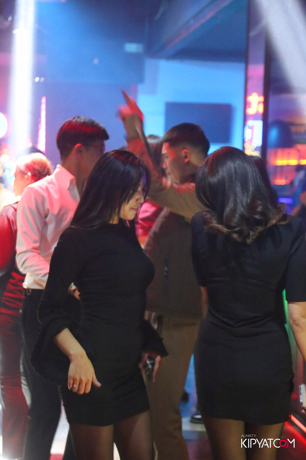 ARAGOSTA ДИСКО-БАР. КИПЯТКОМ АЛМАТЫ! Фотосъемка мероприятий в Алматы