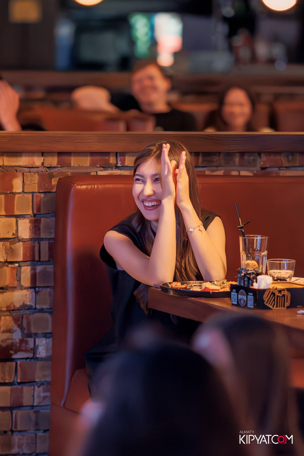 STAND UP КОНЦЕРТ АЛЕКСАНДА МЕРКУЛЬ. КИПЯТКОМ АЛМАТЫ!