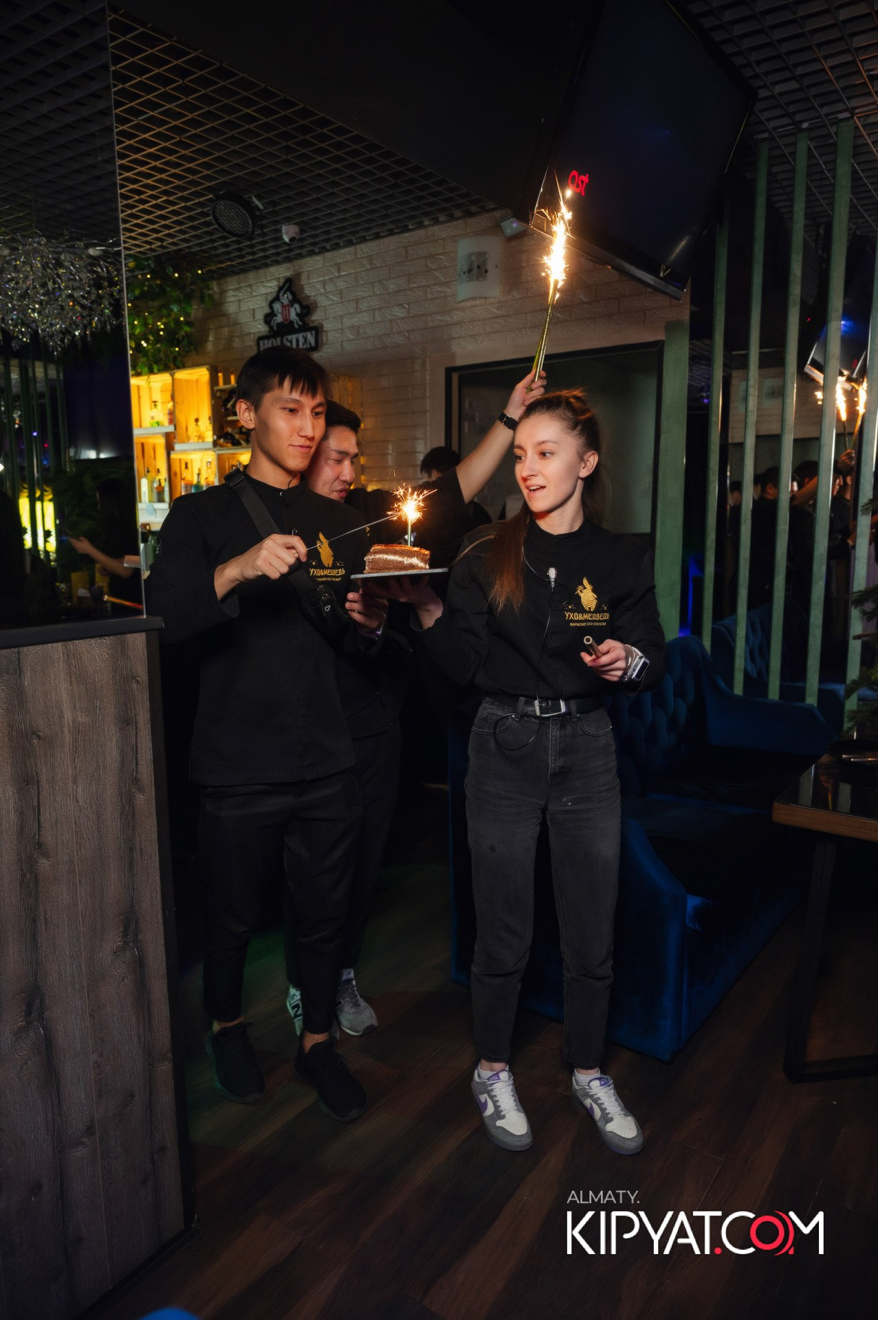 Ухо и медведь на Саина. КИПЯТКОМ АЛМАТЫ!