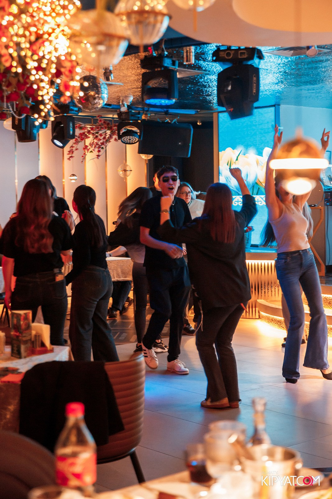 FORT VERNYI. КИПЯТКОМ АЛМАТЫ!