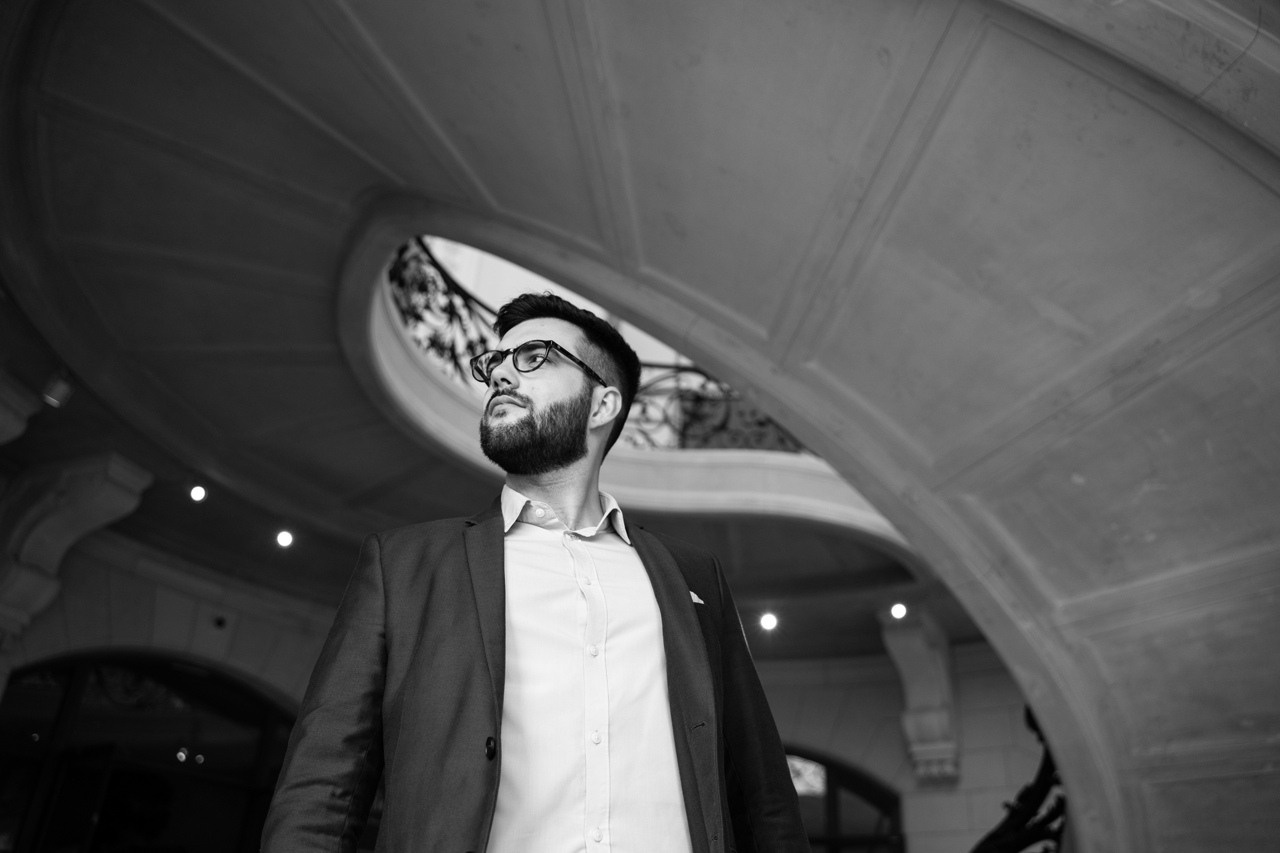 Мужской портрет. Katya Schou