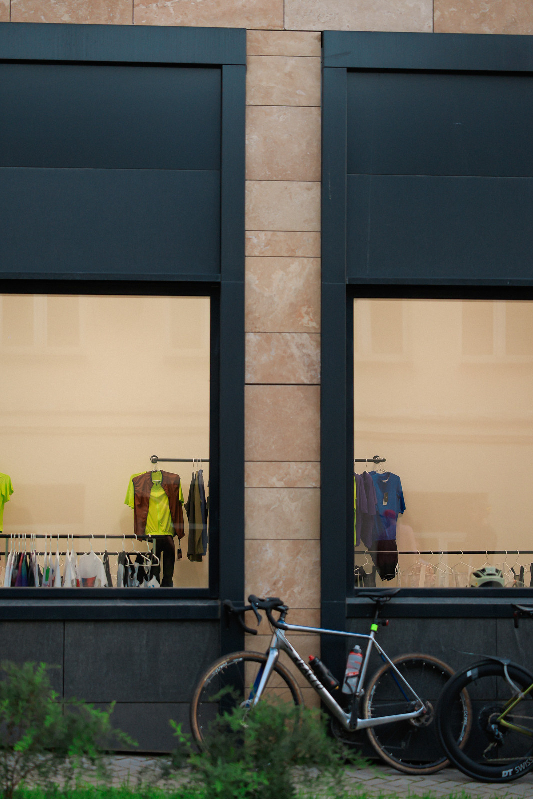 /РЕПОРТАЖ/ Вечерний заезд VETER.CC. 2023. Свадебный фотограф Великий Новгород Станислав Кособудский