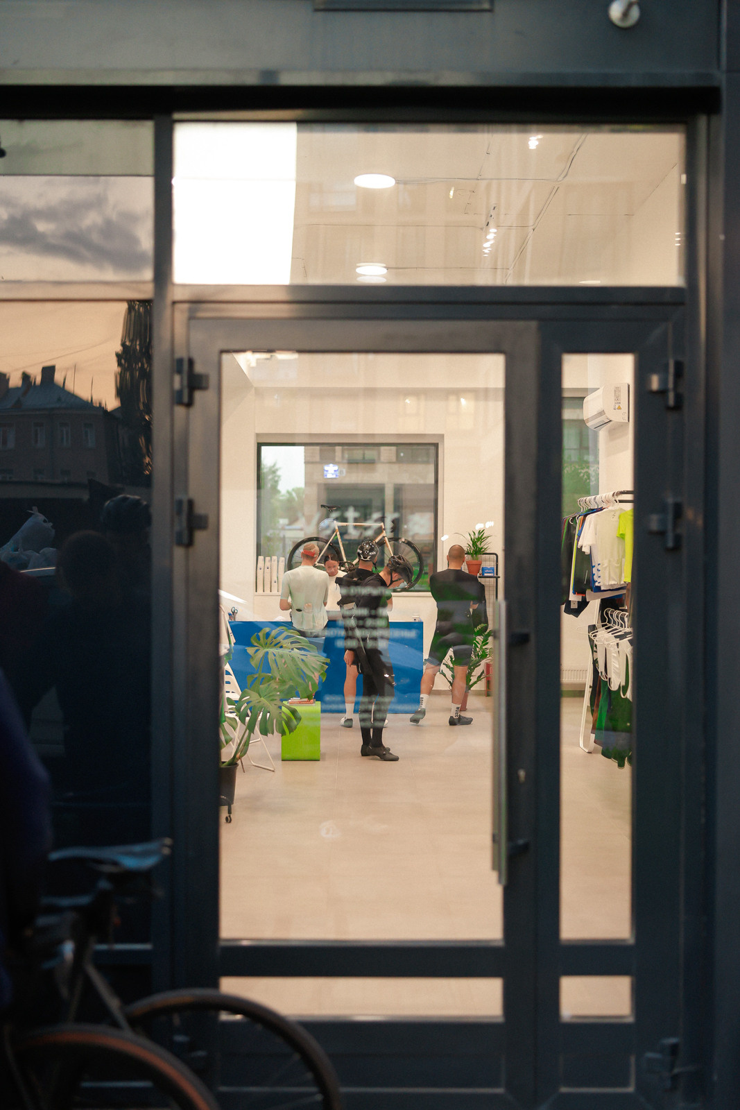 /РЕПОРТАЖ/ Вечерний заезд VETER.CC. 2023. Свадебный фотограф Великий Новгород Станислав Кособудский