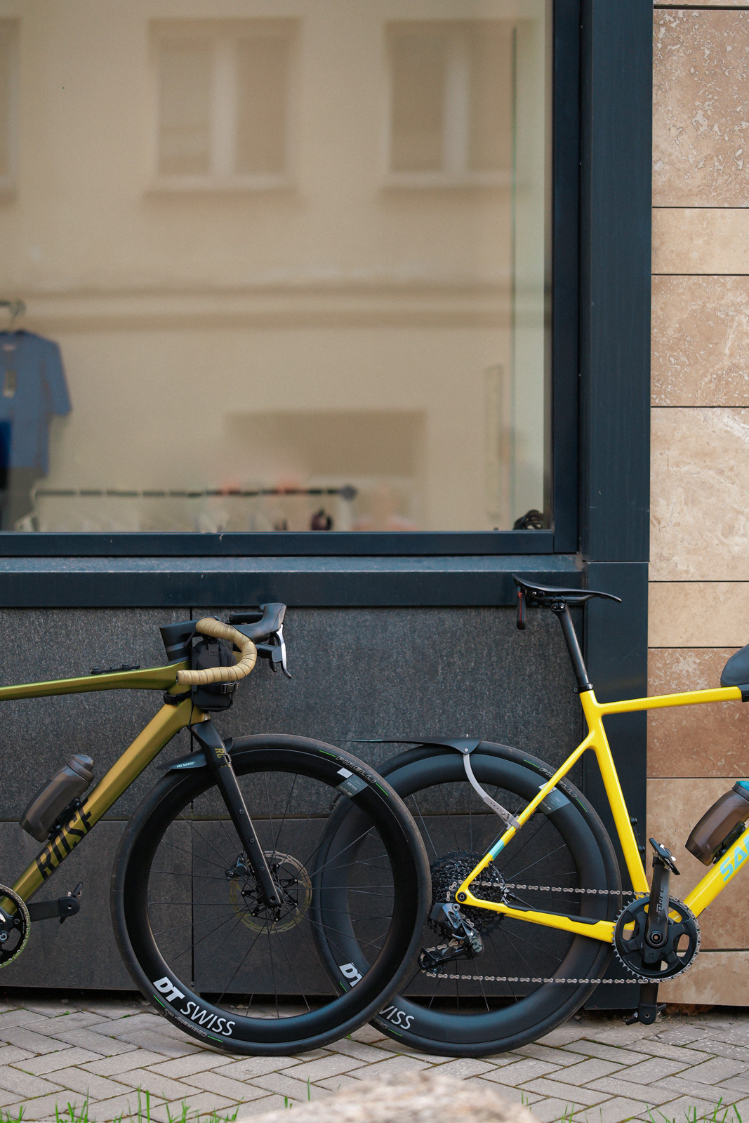 /РЕПОРТАЖ/ Вечерний заезд VETER.CC. 2023. Свадебный фотограф Великий Новгород Станислав Кособудский