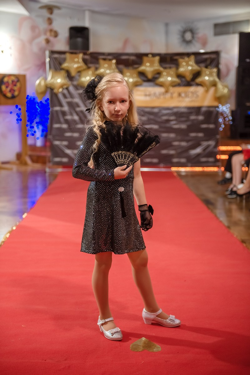 HAPPYkids дефиле санаторий Октябрьский. Семейный и коммерческий фотограф в Сочи Александр Бодунов