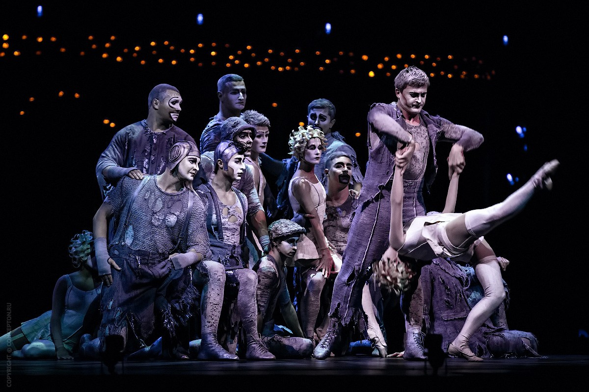 ЦИРК. Фотограф и видеограф для бизнеса в Москве — фуд, рестораны, интерьер, контент | Sizov Studio