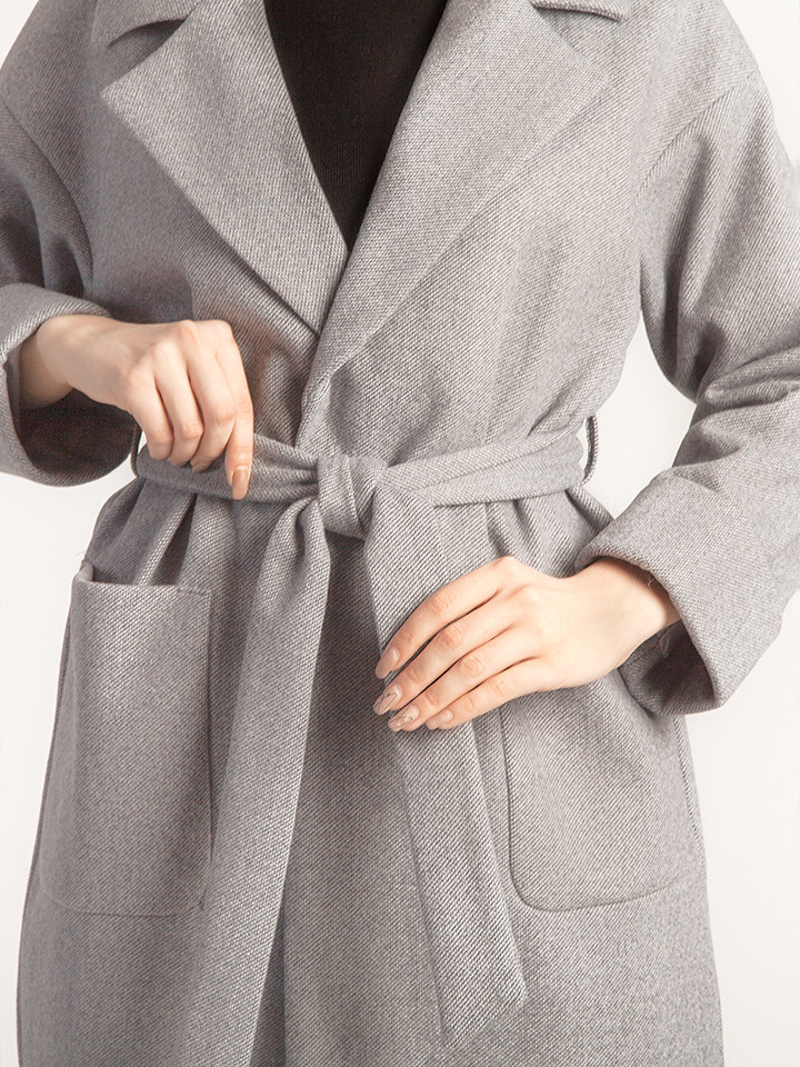 Пальто. Фотограф Екатеринбург. Фотосессии для маркеплейсов