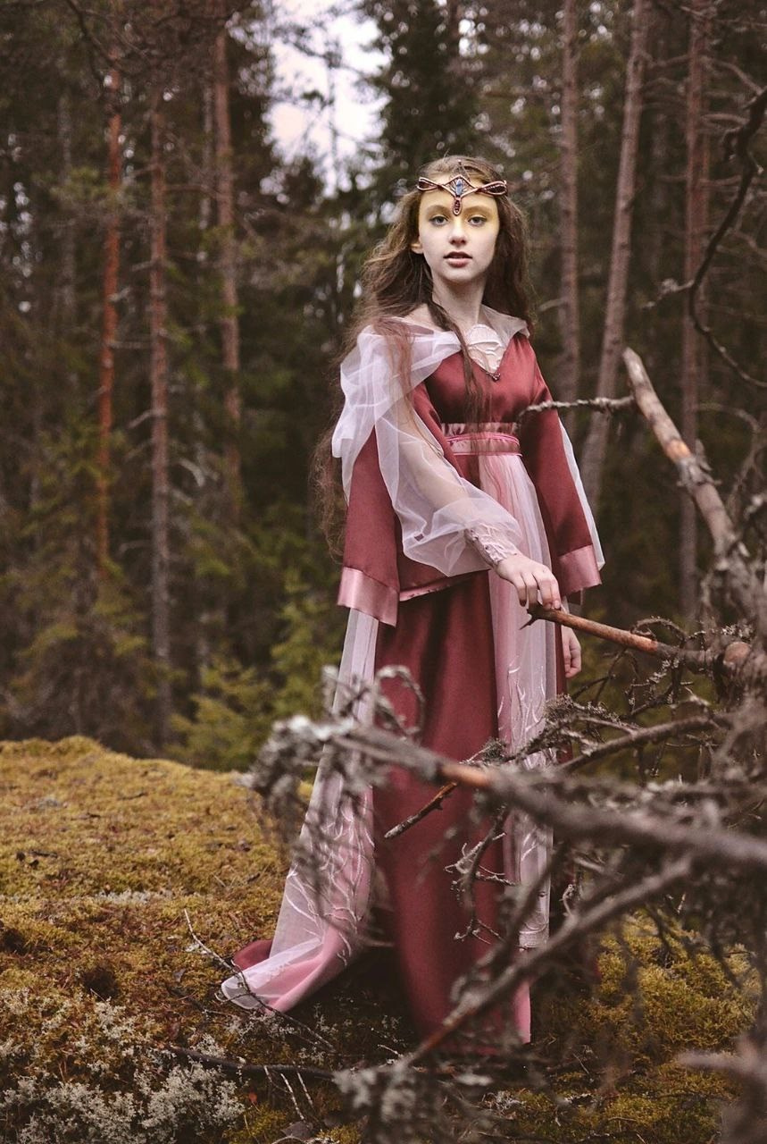 Серии: «Эльфийка». Мультижанровый фотограф Дарья Strebog