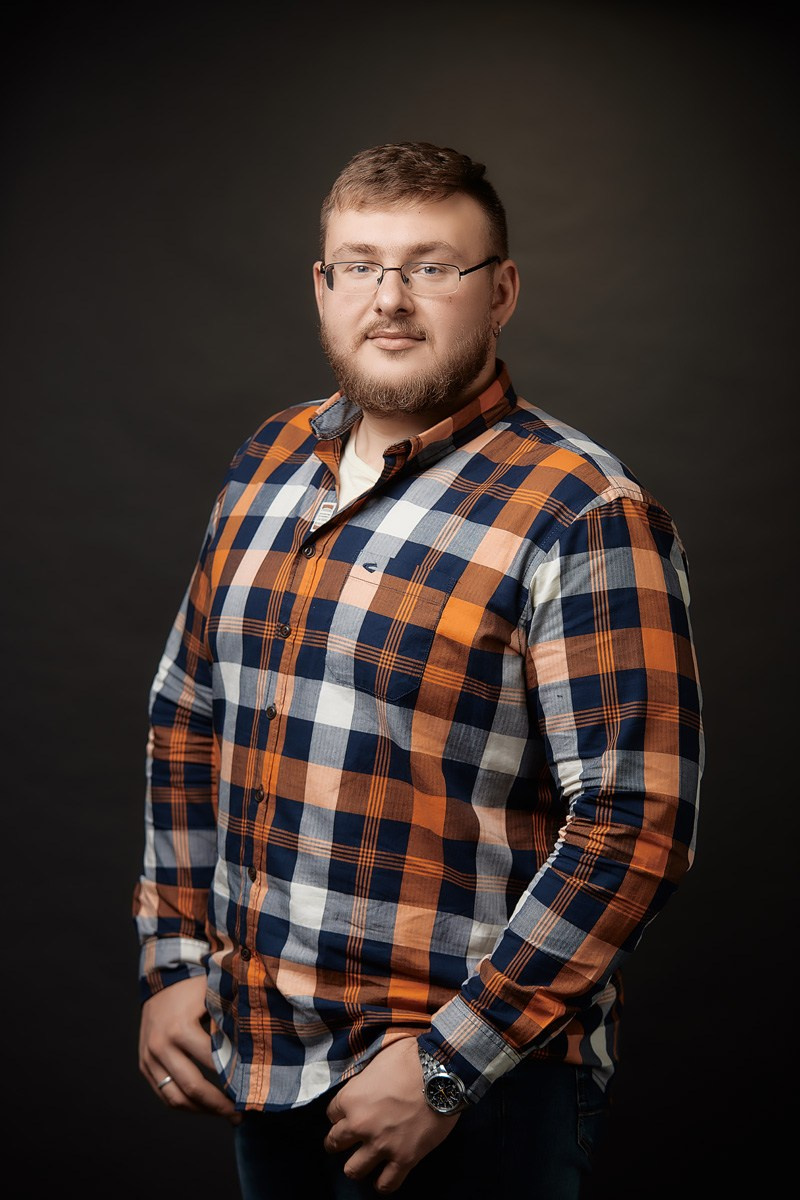 GeekBrains. Репортажный фотограф в Москве Вадим Францев