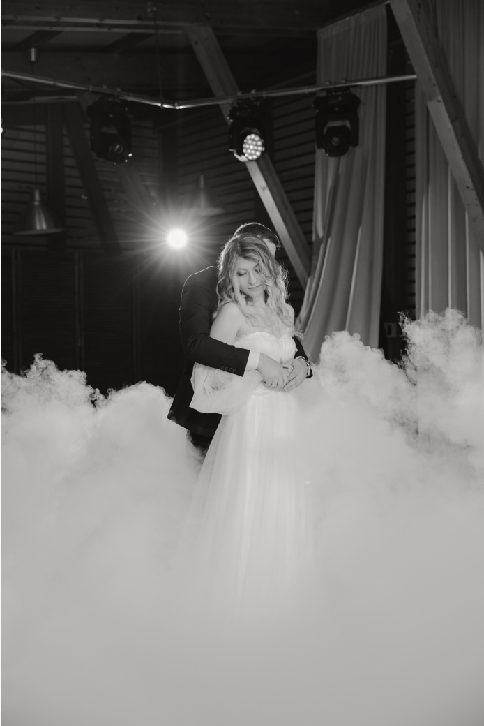 Как выбрать музыку для первого танца?. Свадебный фотограф/видеограф Краснодар, Сочи, Волгоград, Москва, 8 937 693 00 80