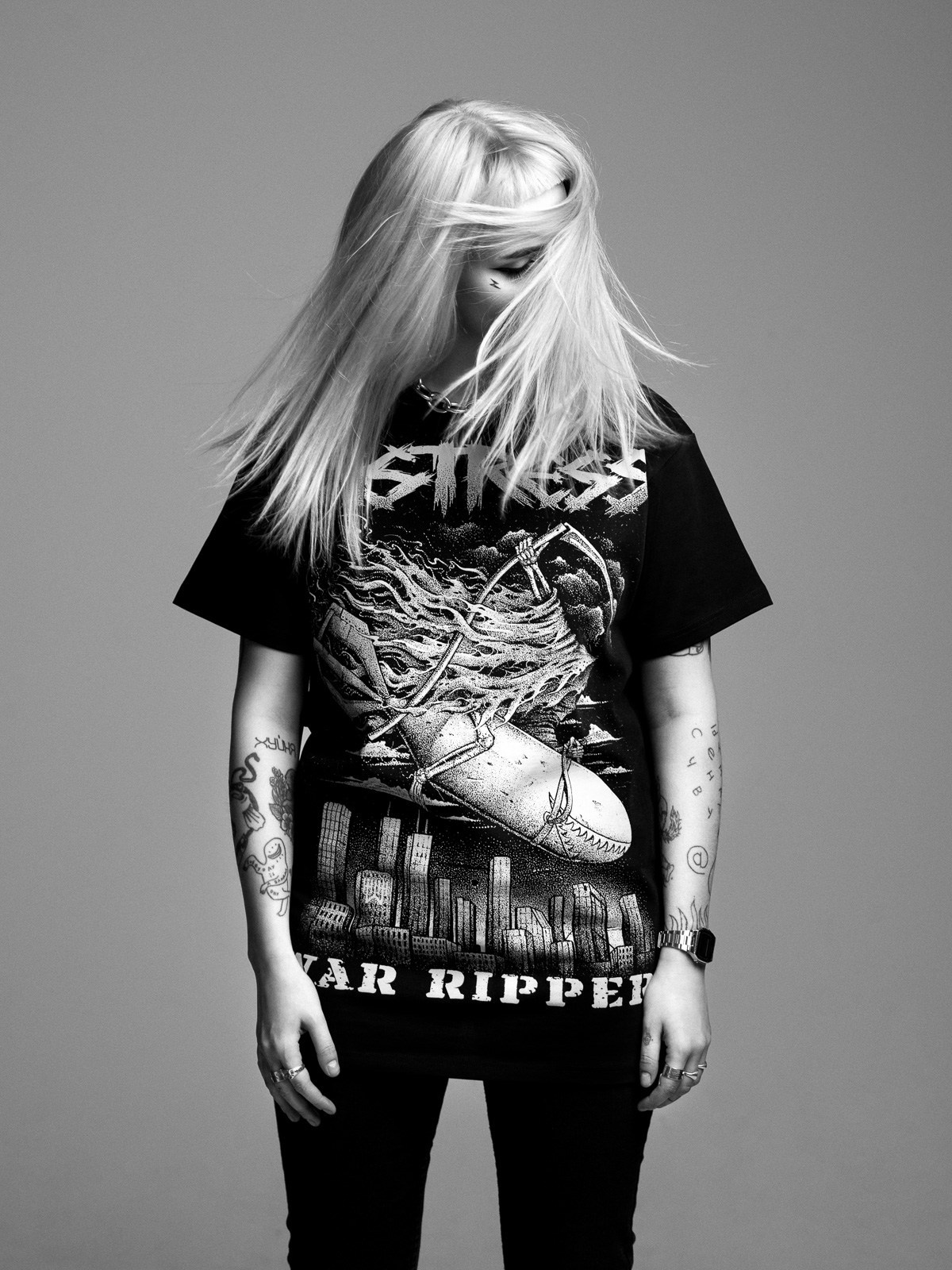 Рекламный фотограф в Москве, рекламная съемка и ретушь, студийная съемка для актерского портфолио, портретный фотограф Москва 