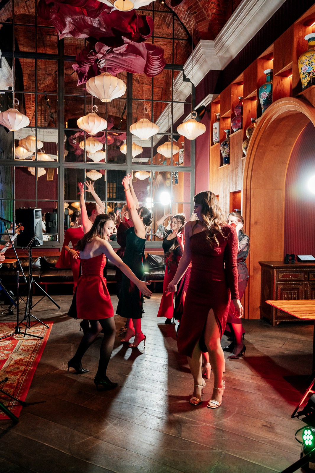 Корпоратив в азиатском стиле. Фотограф Дмитрий Сермяжко