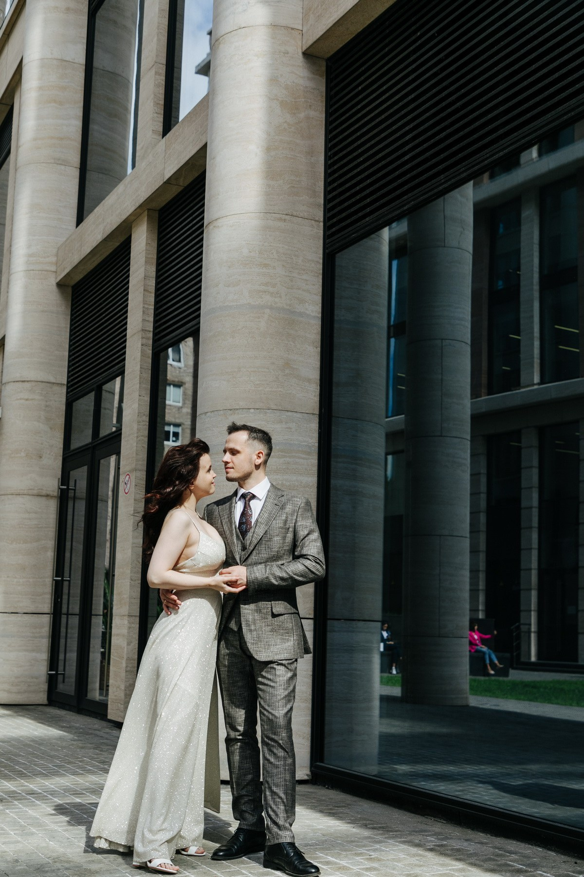 Свадебная прогулка в СПб, фотограф Денис Дорфф. Фотограф крещение венчание в Петербурге! Помогает подобрать храм и посоветовал душевного батюшку в СПб