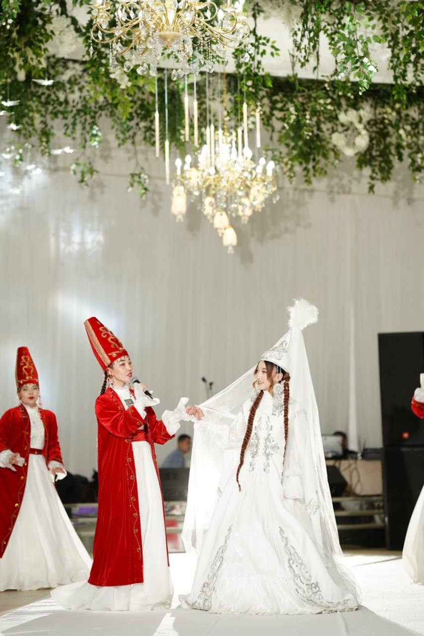 Выход невесты. Қойшин Абылай