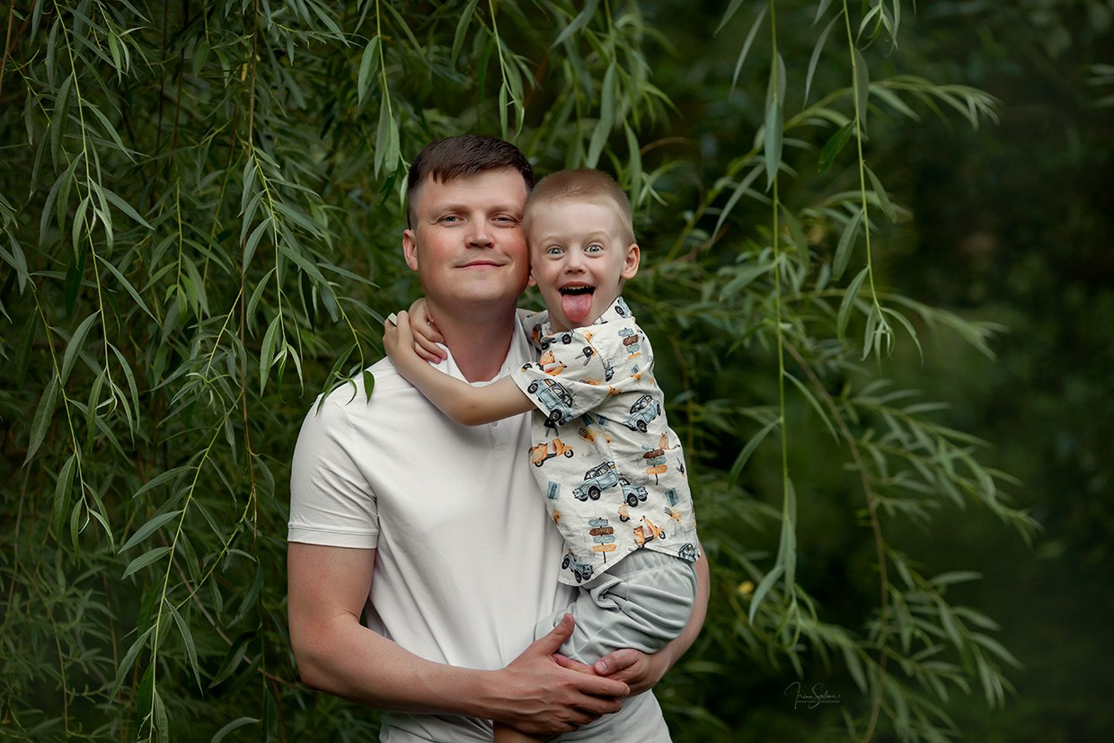 Семья (фотосессия на природе). Детский и семейный фотограф в Екатеринбурге