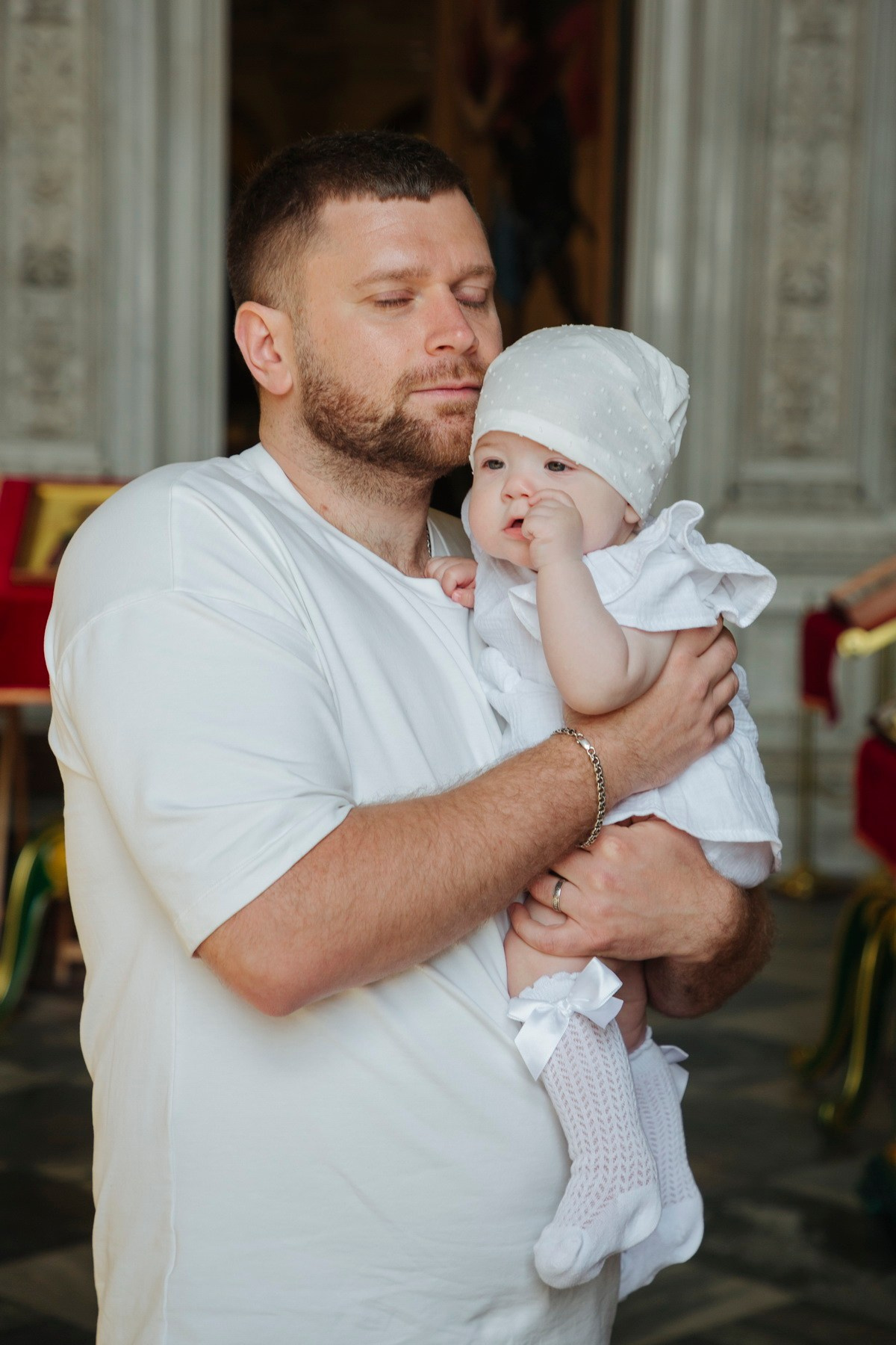 Крещение девочки в Исаакиевском соборе сколько стоит крещение, топ лучших храмов в спб, где провести Крещение девочки, цена крестин в Исаакиевском соборе