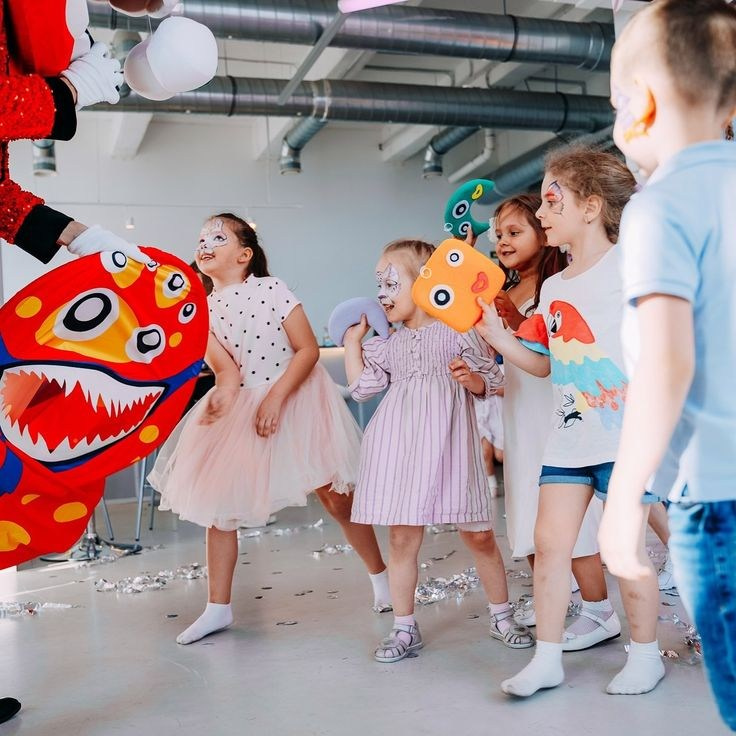 Аниматор и детские шоу. Izmailov loft