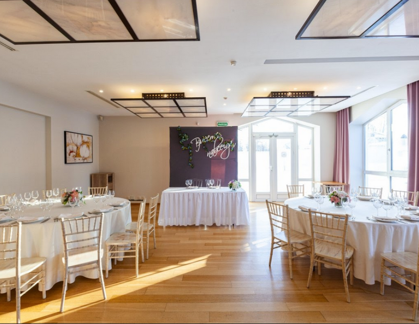 Площадка № 1-8. Свадебный организатор Москва