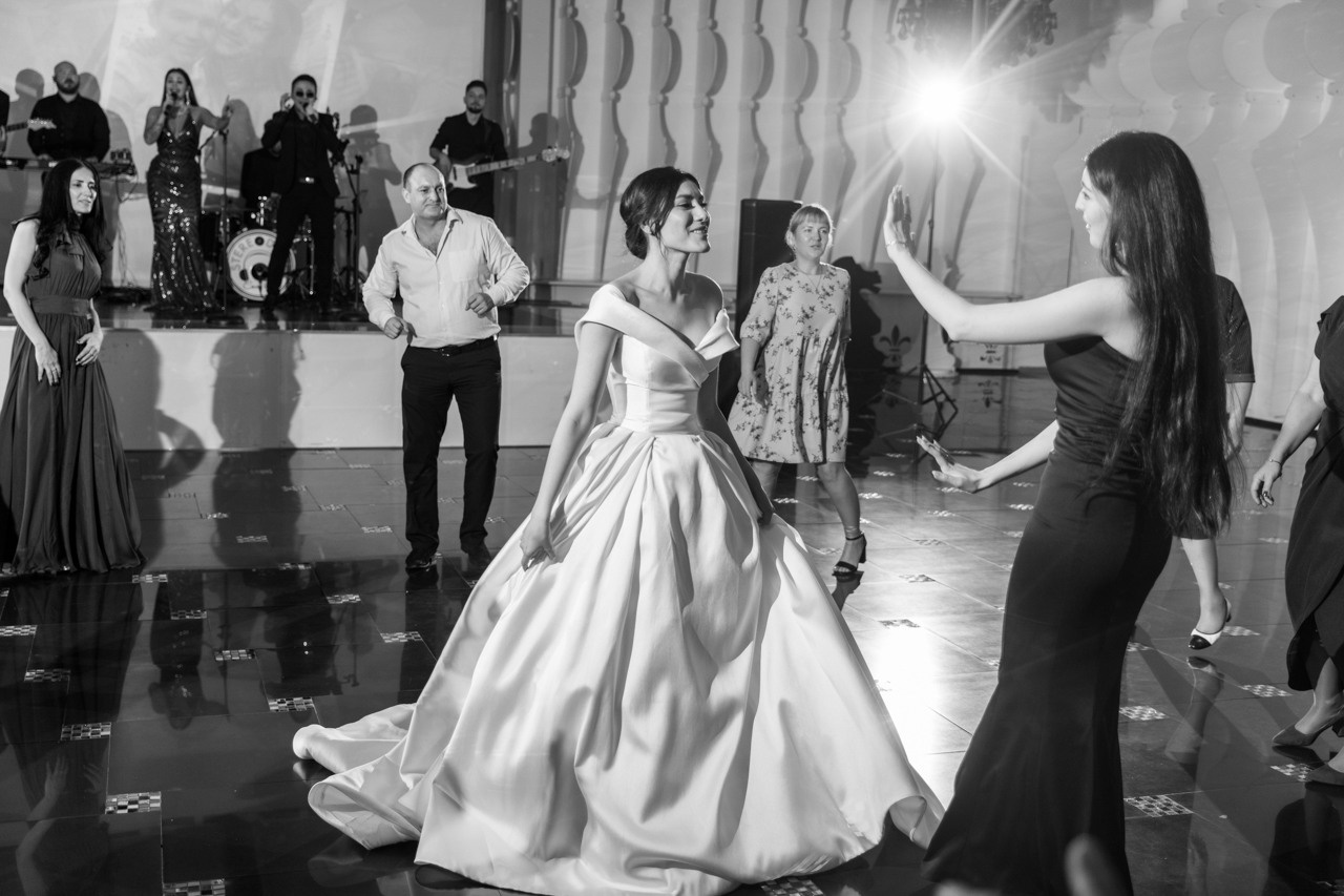 Про любовь в моне. Свадебный фотограф москва