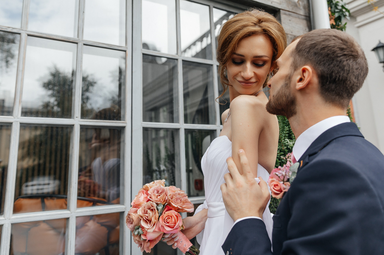 Танцы под дождем. Свадебный фотограф москва