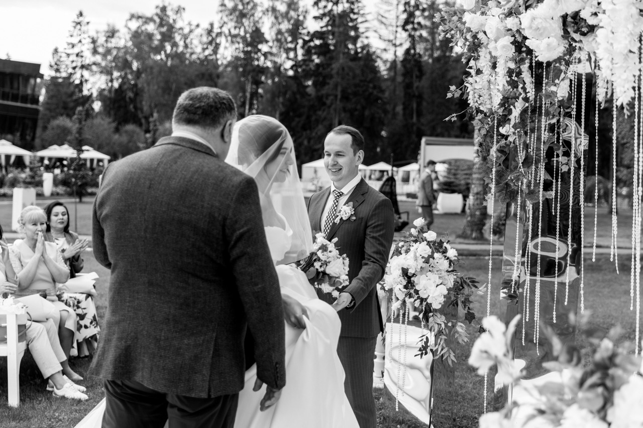 Про любовь в моне. Свадебный фотограф москва