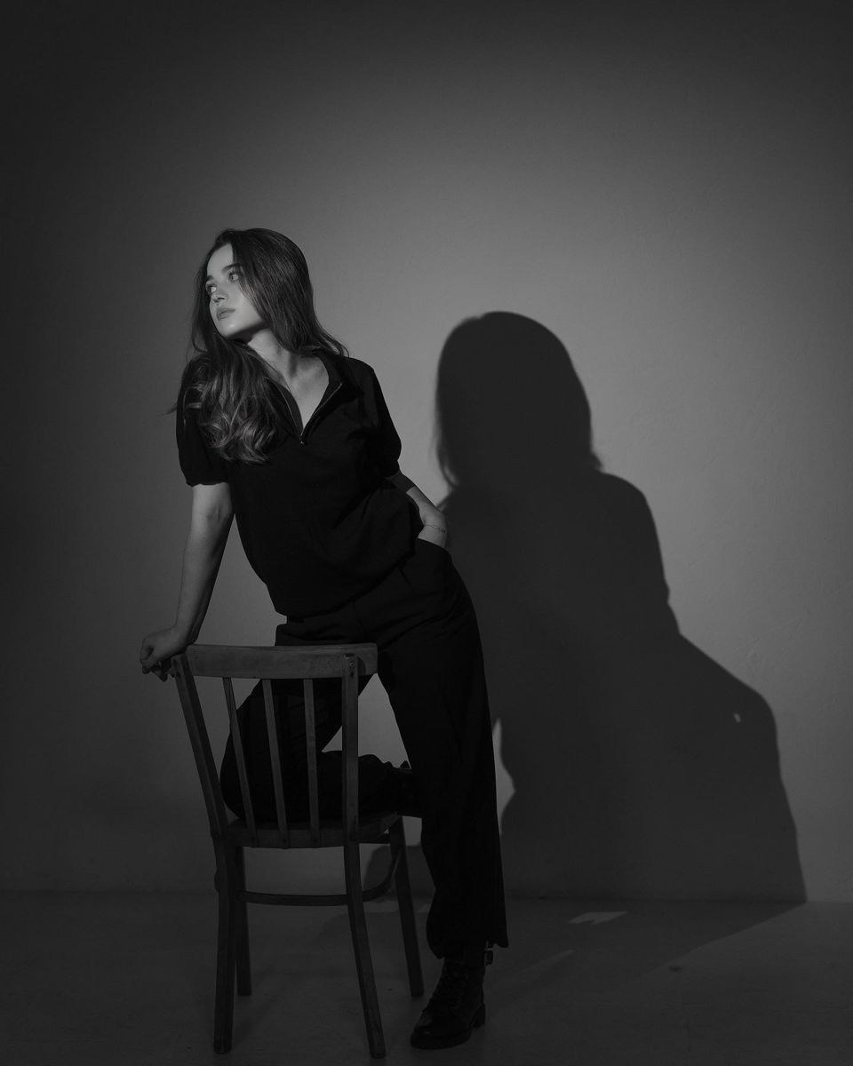 ЧЕРНО-БЕЛЫЙ ПОРТРЕТ