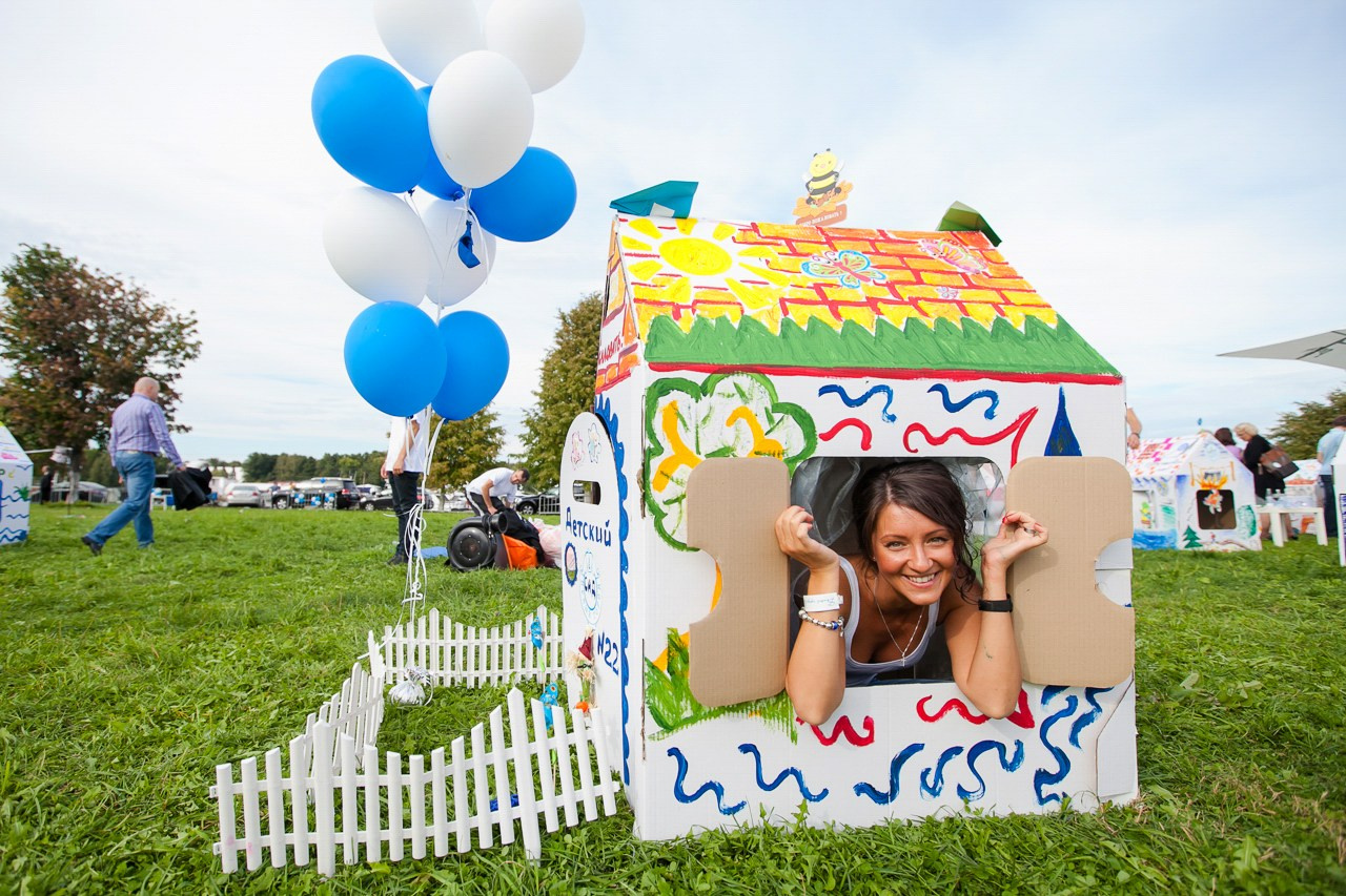 Командообразующее. Фотограф событий, Максим Романенко