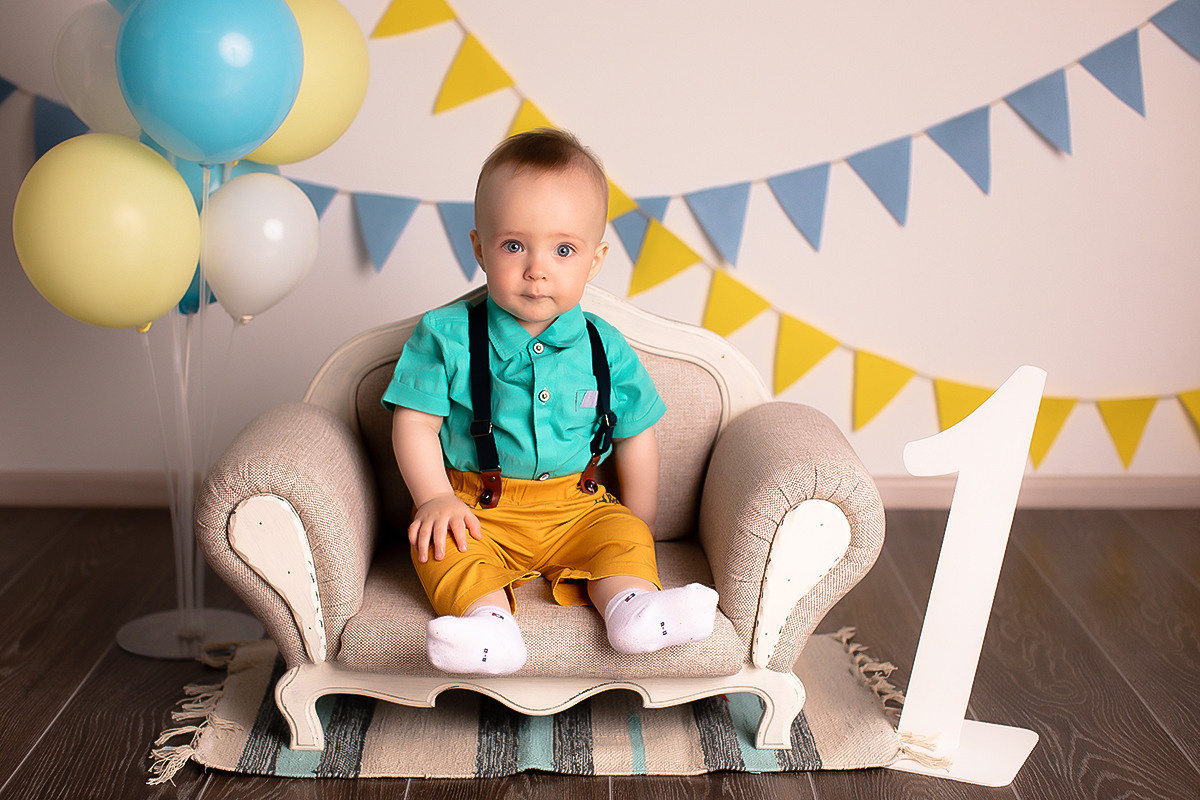 Малыш 5 — 18 месяцев. Фотограф новорождённых и детей до года на КМВ