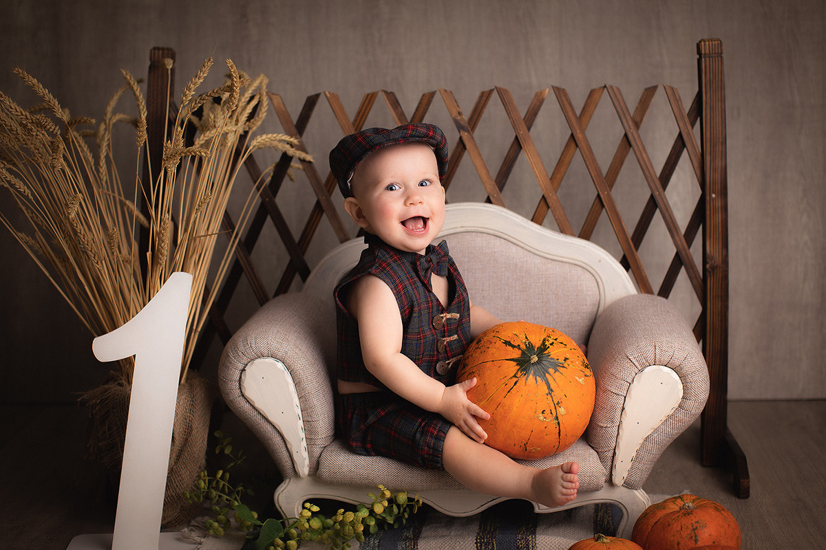 Малыш 5 — 18 месяцев. Фотограф новорождённых и детей до года на КМВ