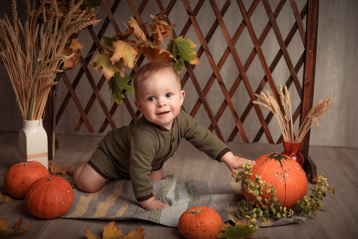 Малыш 5 — 18 месяцев. Фотограф новорождённых и детей до года на КМВ