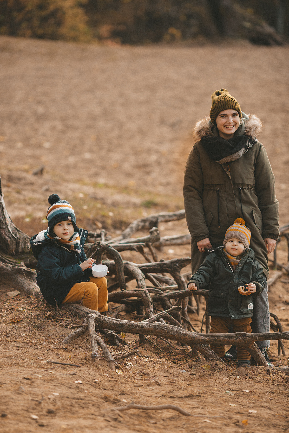 Настя, Иван, Тимофей и Савва в Серебряном бору. Семейный фотограф в Москве Марина Петра