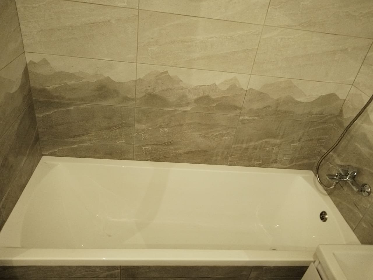 Ванная комната (г. Иннополис, ул. Спортивная, д. 98). Ремонт санузла, туалета, ванной под ключ в Казани. Укладка плитки