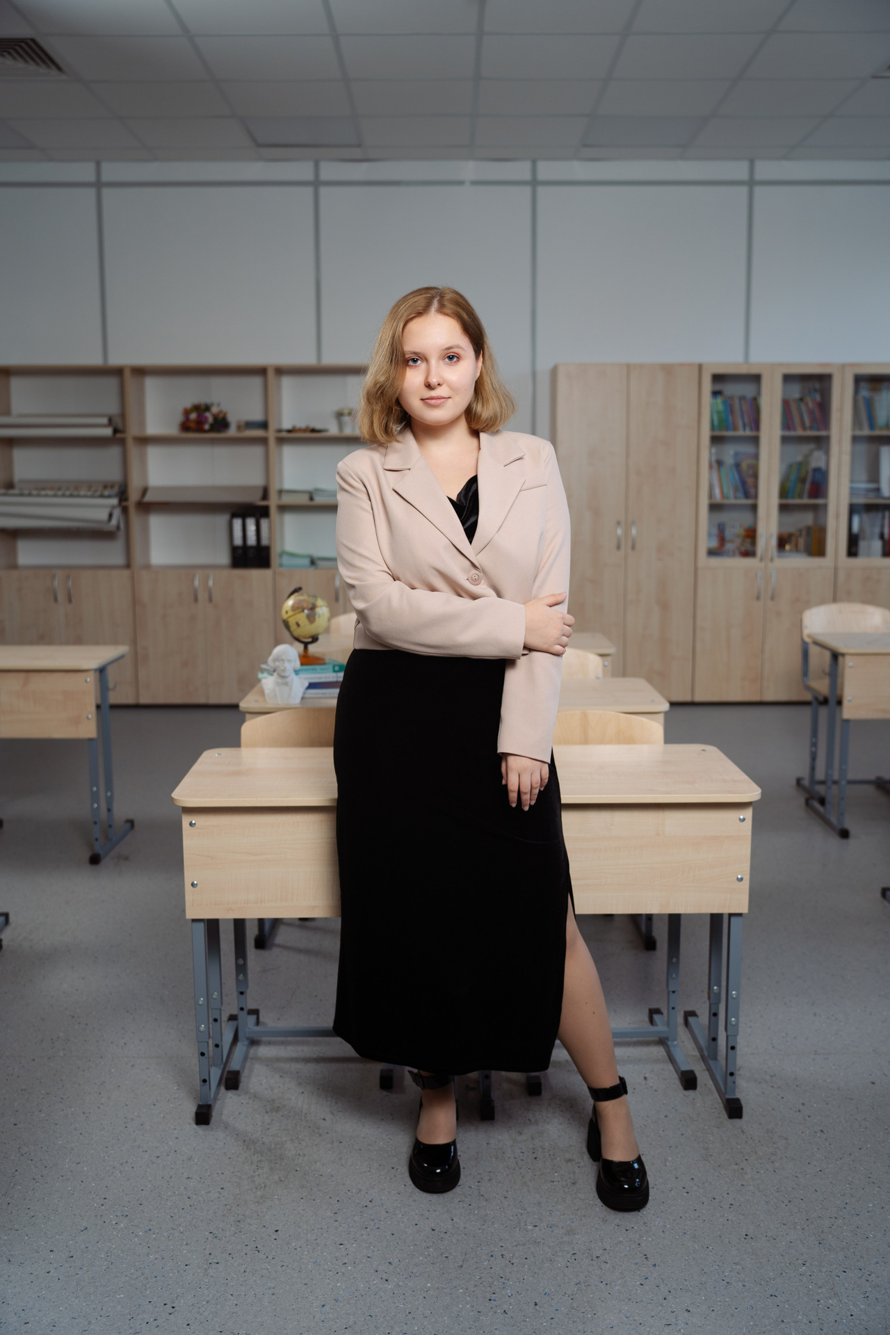 Выпускные альбомы для 9 и 11 классов. Стильные выпускные альбомы в ...