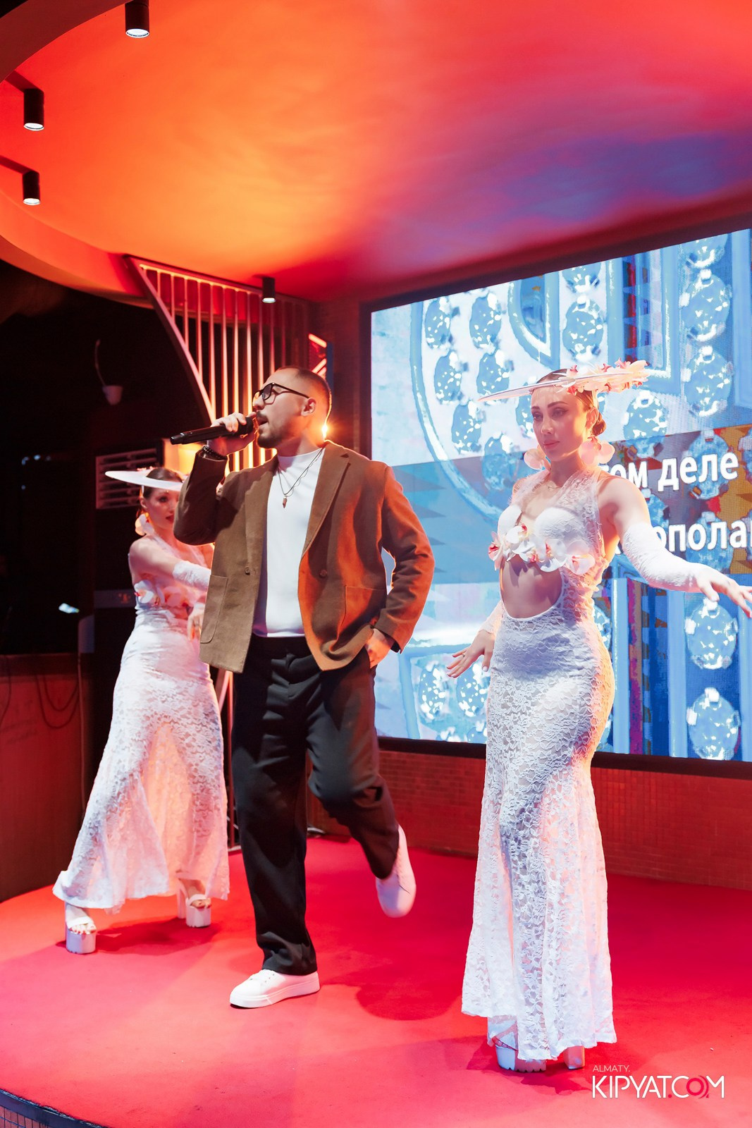 ЗАЯ, НА БИС. КИПЯТКОМ АЛМАТЫ! Фотосъемка мероприятий в Алматы