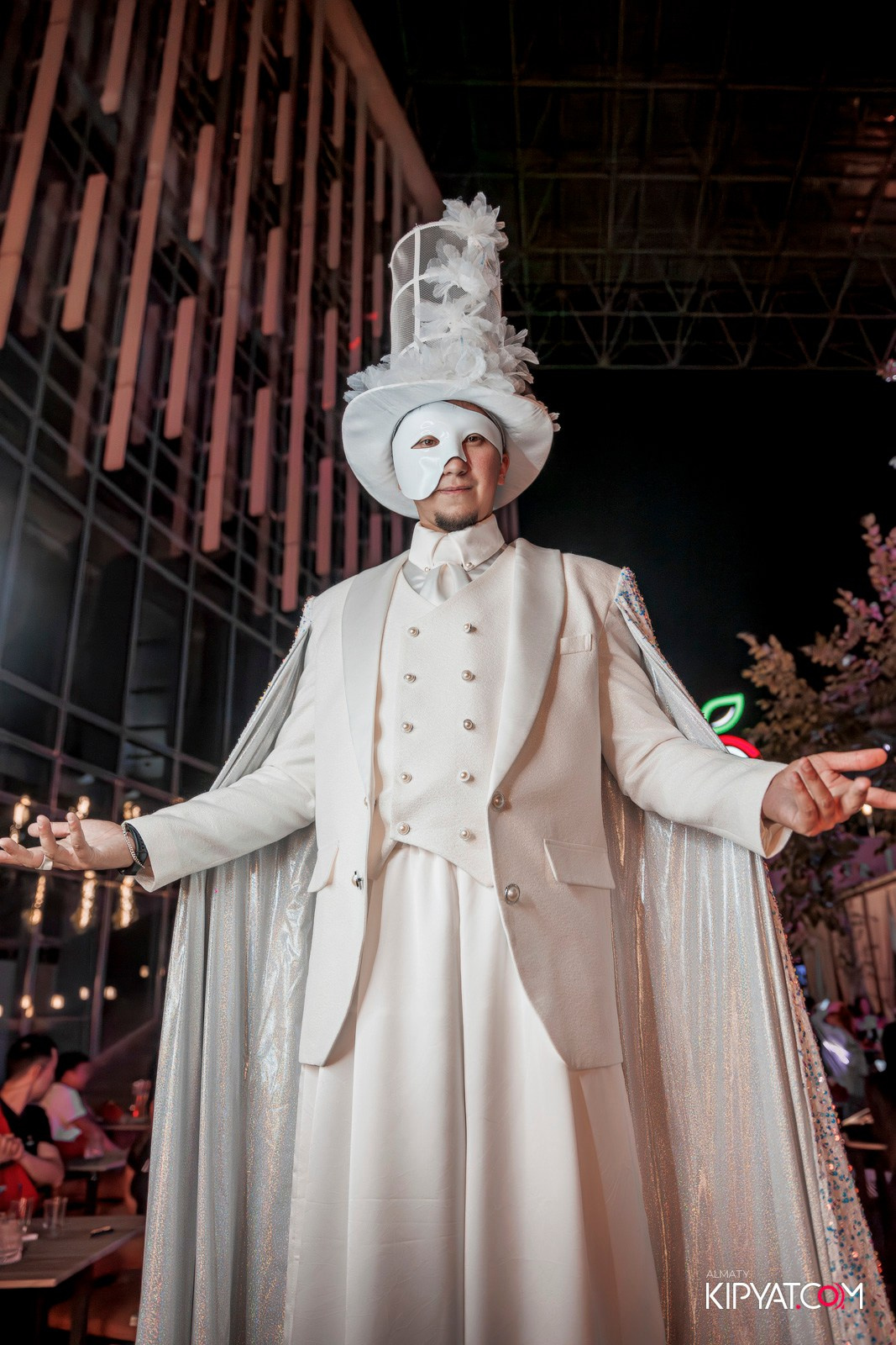 EVENT BAR. КИПЯТКОМ АЛМАТЫ!