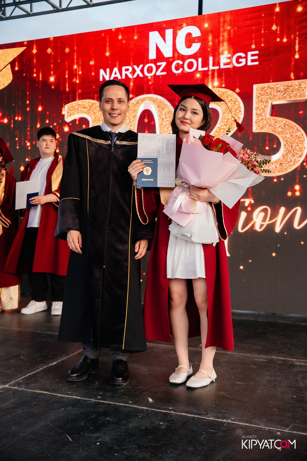ВРУЧЕНИЕ ДИПЛОМОВ — НАРХОЗ КОЛЛЕДЖ. Part 4. КИПЯТКОМ АЛМАТЫ!