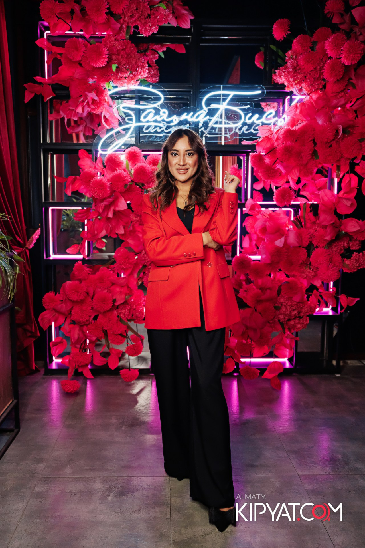 ЗАЯ, НА БИС!. КИПЯТКОМ АЛМАТЫ!